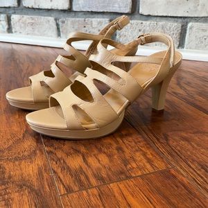Naturalizer Pressley Platform Dress Sandal 7W